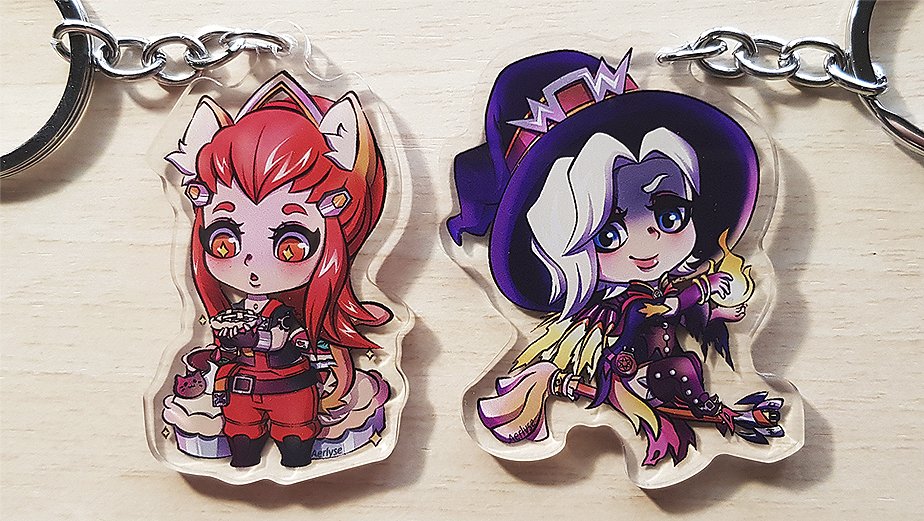 Llaveros Mercy Briggy